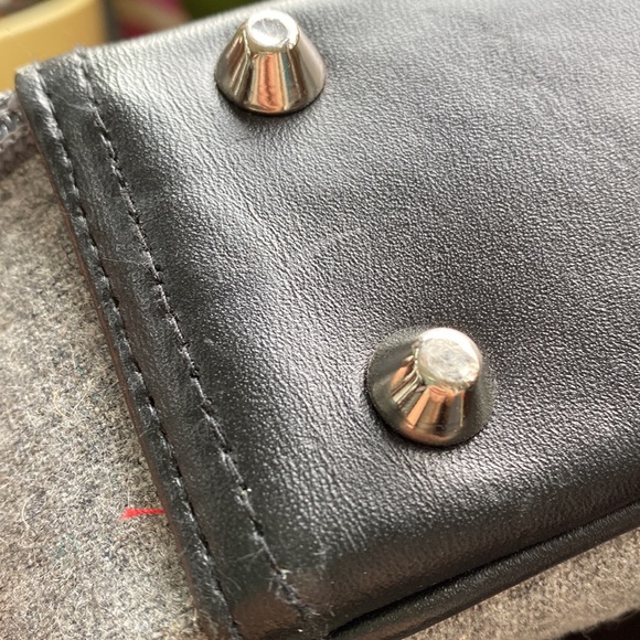 Melissa Beth Laptop Bag - Picture 6 of 12